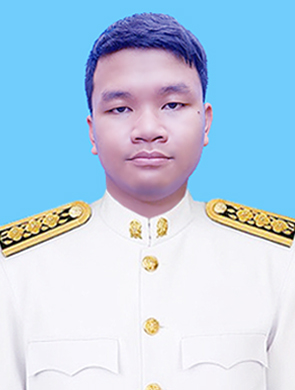 นายวัชรพล ลาแสดง