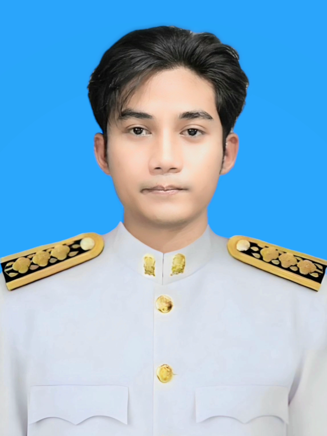 นายพลพล เนตรทิพย์